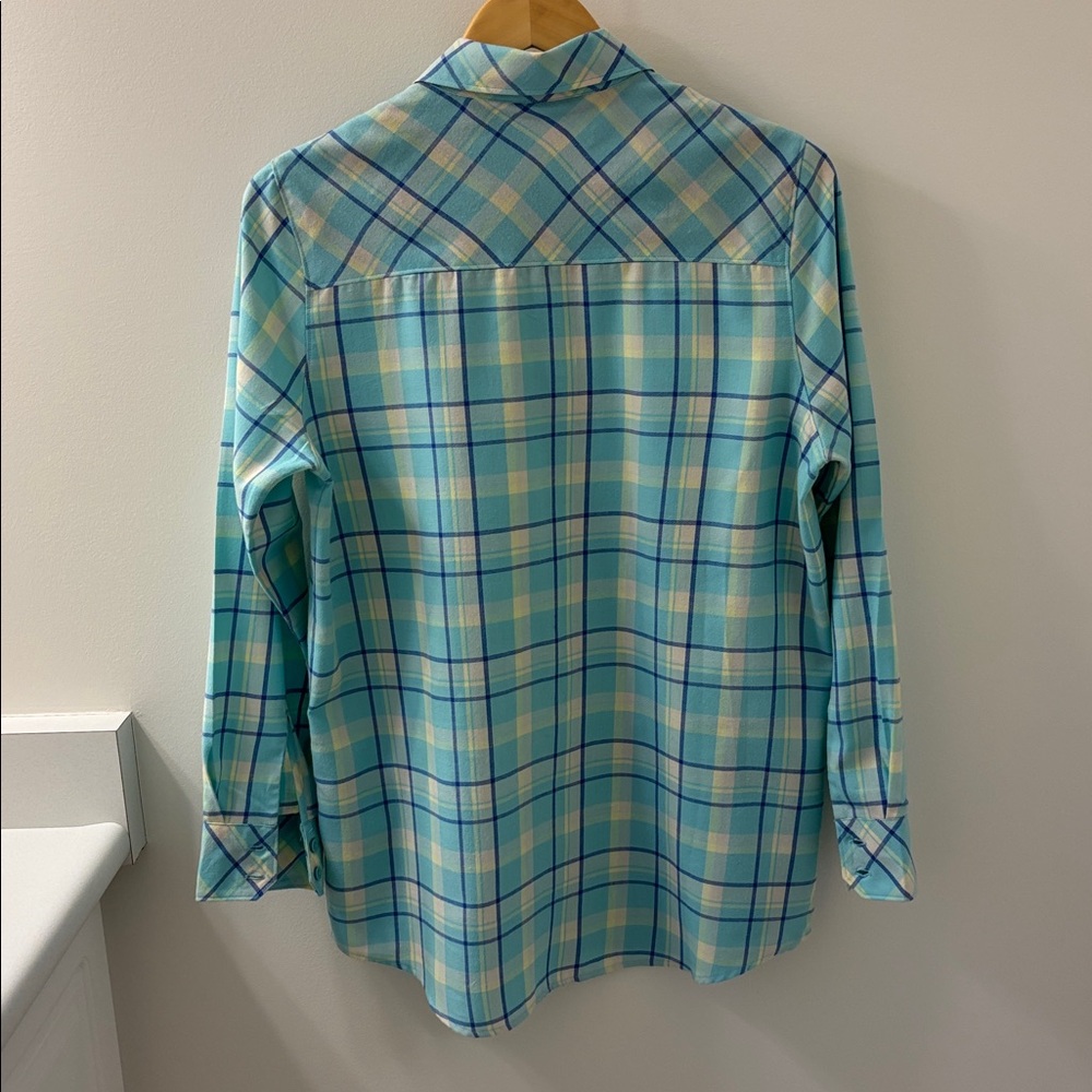 HELLY HANSEN Plaid button down flannel shirt, Sz Large. - Picture 3 of 11